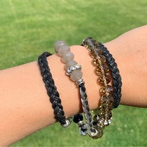 NWT Cookie Lee Genuine Crystal Mixed
Media Necklace